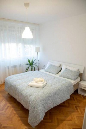 Dora apartment